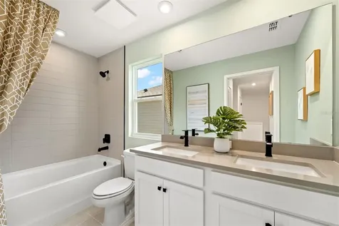 10019 Gazebo Alley Orlando FL 32832