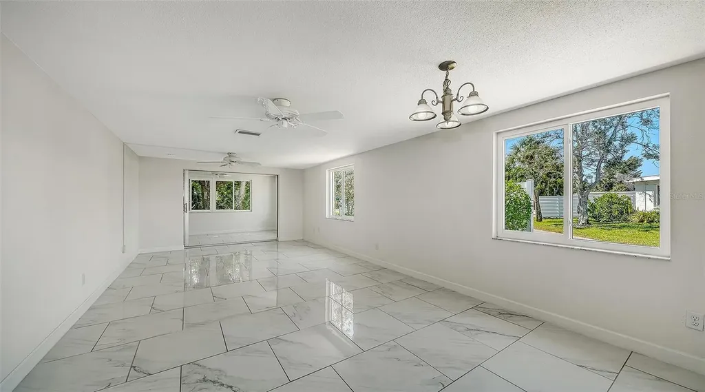 554 Spanish Drive S Longboat Key FL 34228