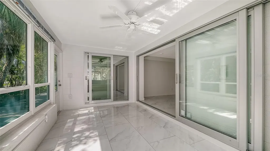 554 Spanish Drive S Longboat Key FL 34228