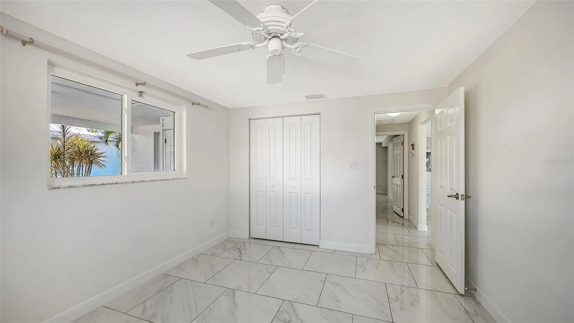 554 Spanish Drive S Longboat Key FL 34228