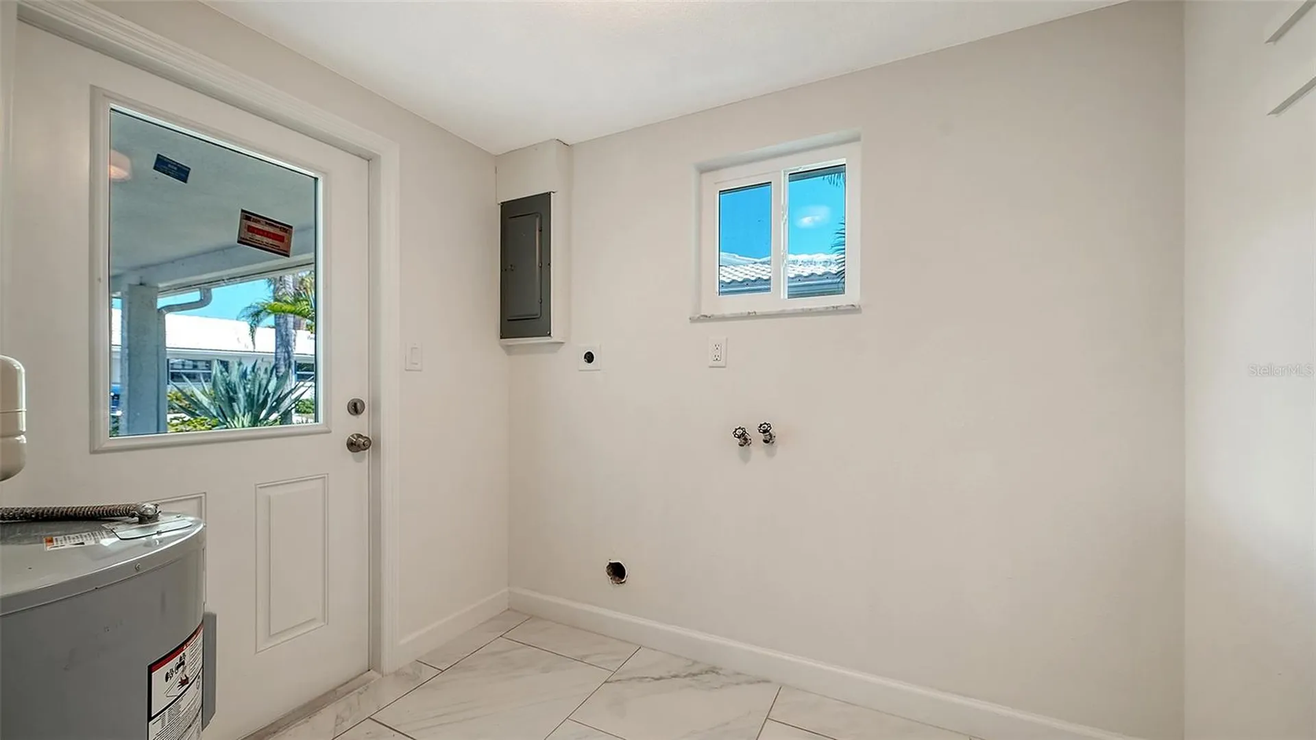 554 Spanish Drive S Longboat Key FL 34228