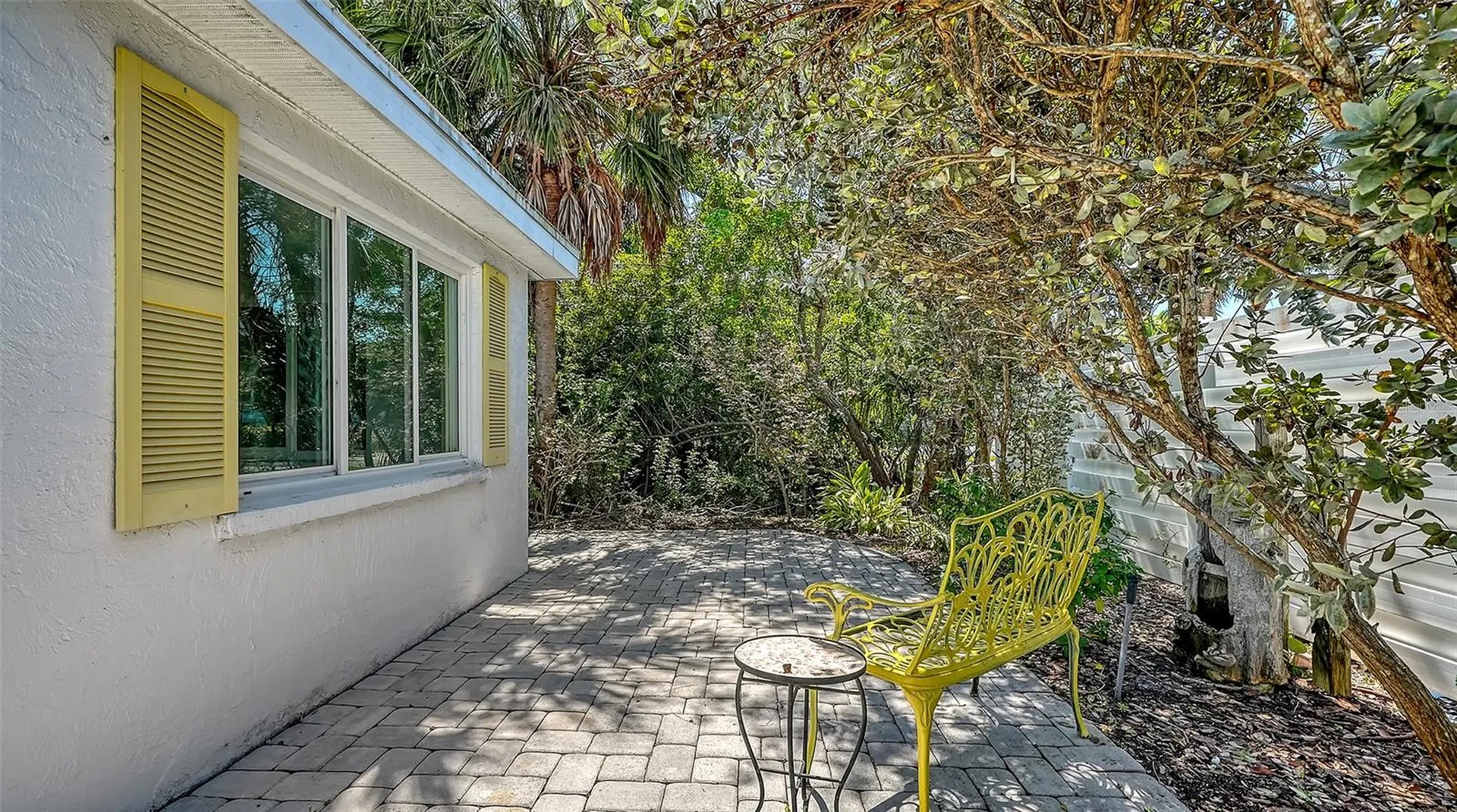 554 Spanish Drive S Longboat Key FL 34228