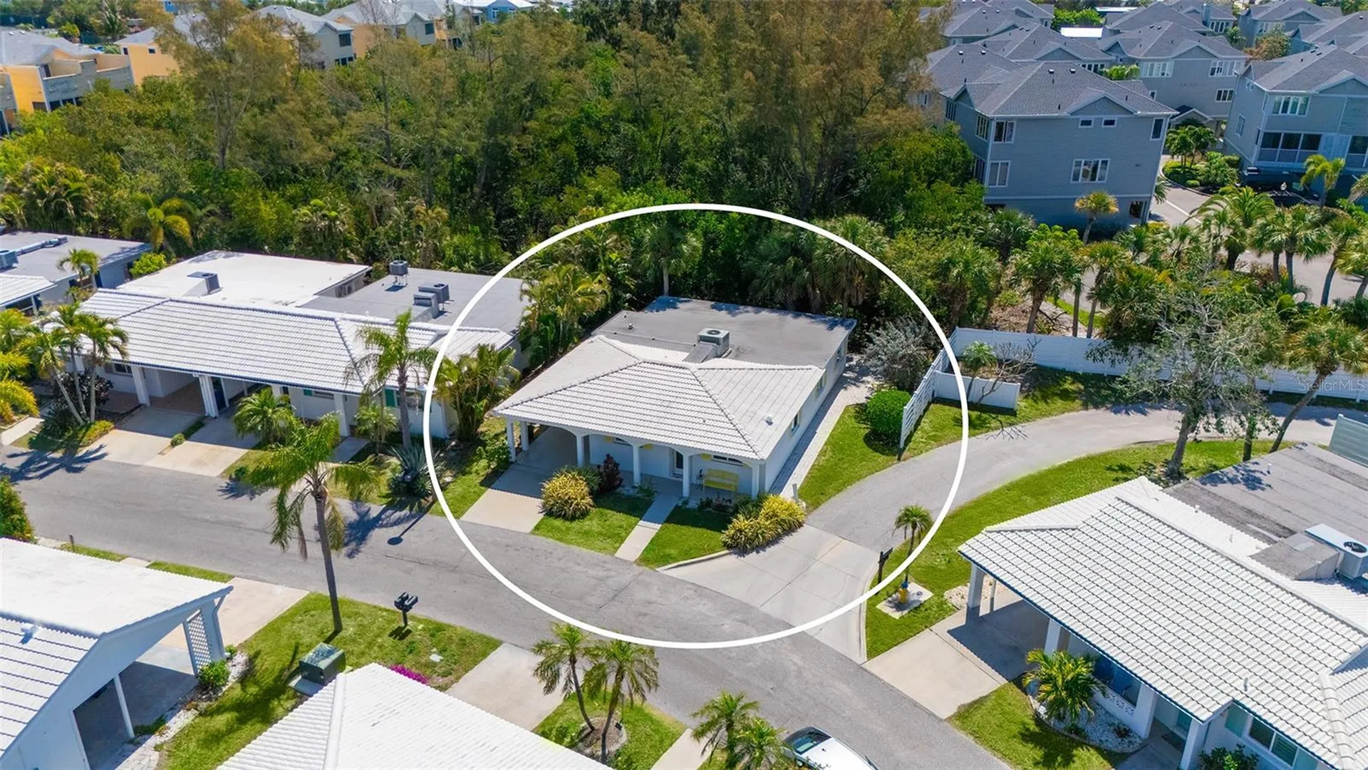 554 Spanish Drive S Longboat Key FL 34228