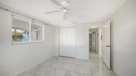 554 Spanish Drive S Longboat Key FL 34228