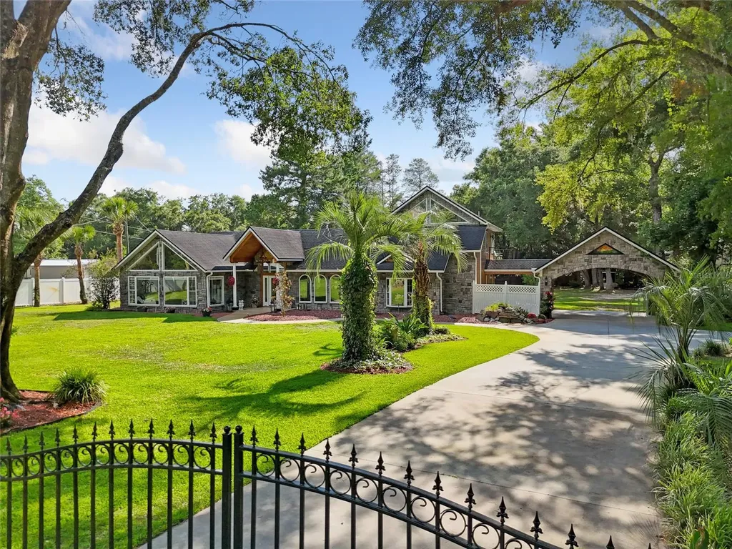 518 SW Little Road Lake City FL 32024