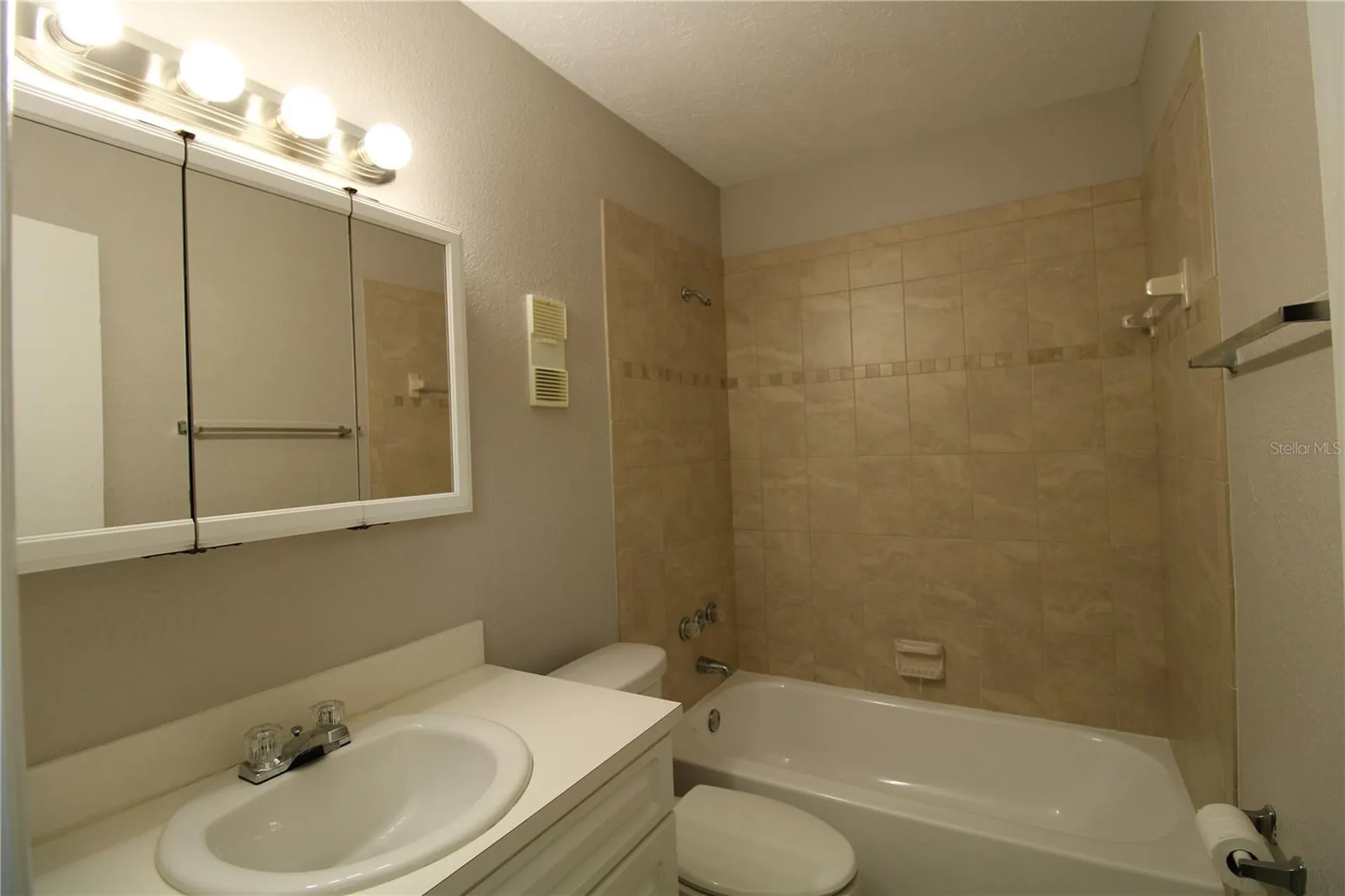 13731 Juniper Blossom Drive Tampa FL 33618