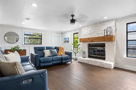 12756 Poinsettia Avenue Seminole FL 33776