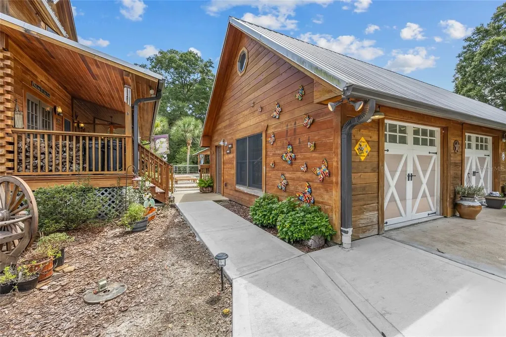 25743 NW 62nd Avenue High Springs FL 32643