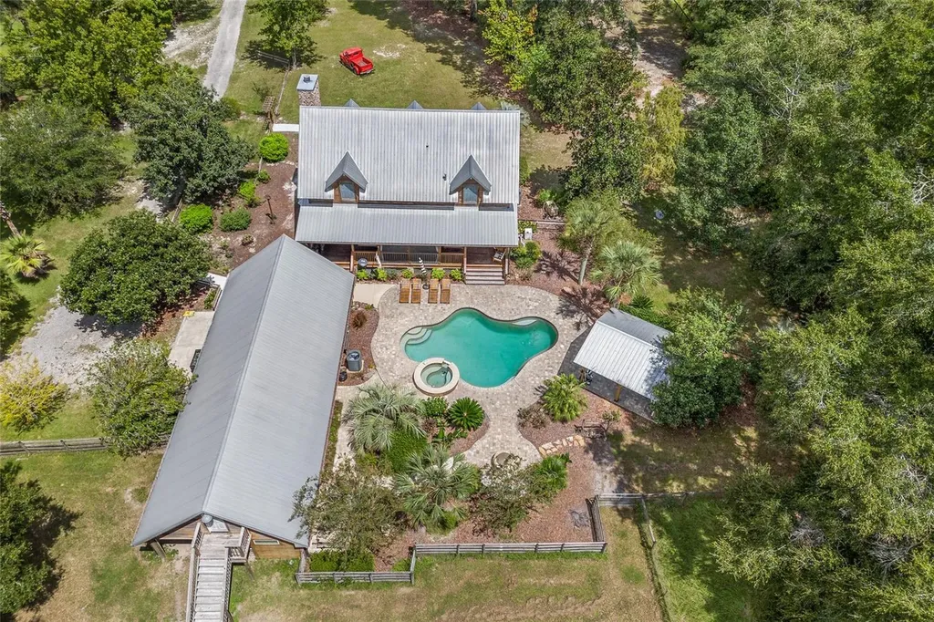 25743 NW 62nd Avenue High Springs FL 32643