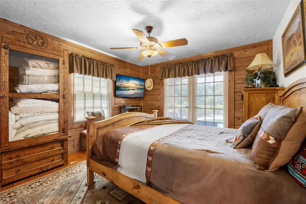 25743 NW 62nd Avenue High Springs FL 32643