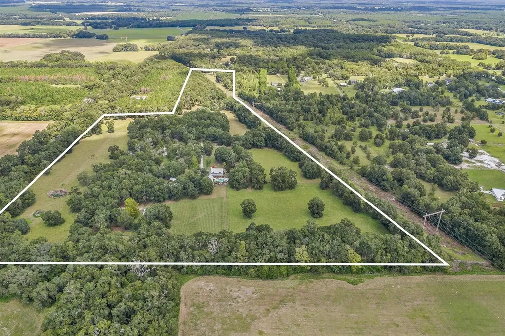 25743 NW 62nd Avenue High Springs FL 32643