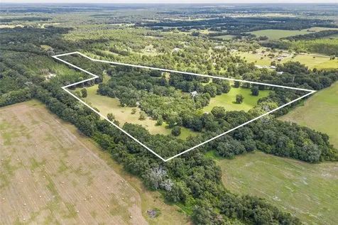 25743 NW 62nd Avenue High Springs FL 32643
