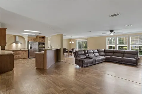 38616 Coleen Avenue Zephyrhills FL 33540