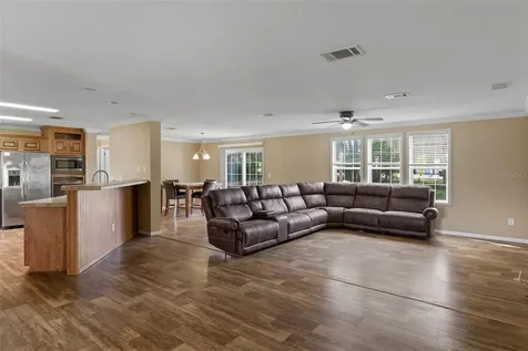 38616 Coleen Avenue Zephyrhills FL 33540