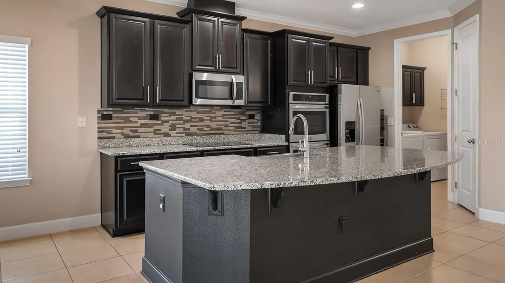 476 Bellissimo Place Howey In The Hills FL 34737