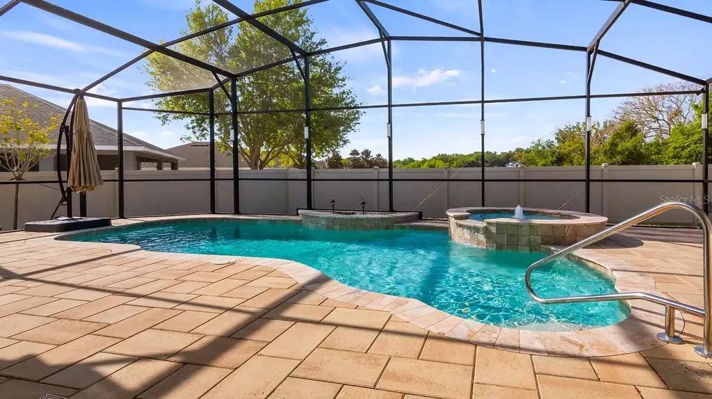 476 Bellissimo Place Howey In The Hills FL 34737