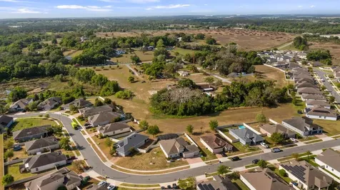 476 Bellissimo Place Howey In The Hills FL 34737