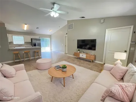 435 Magpie Court Kissimmee FL 34759