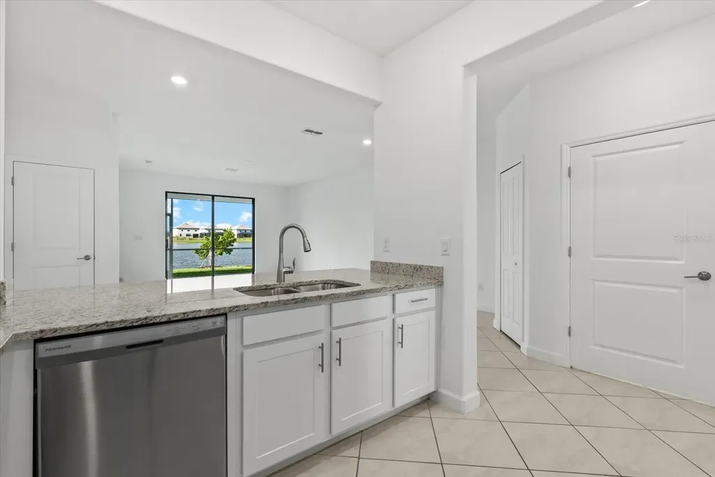 15171 Sunny Day Drive Bradenton FL 34211
