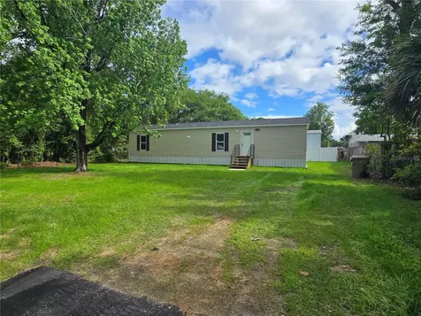24048 Ermine Road Astor FL 32102