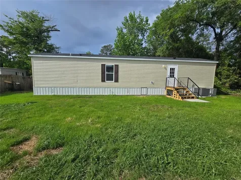 24048 Ermine Road Astor FL 32102