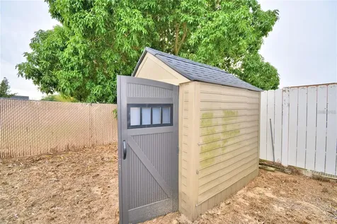 616 Crystals Boulevard Winter Haven FL 33884
