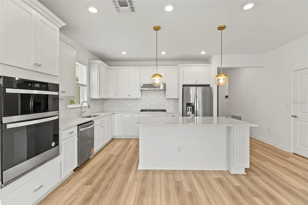 6703 Michael Favor Way Wesley Chapel FL 33545
