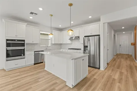 6703 Michael Favor Way Wesley Chapel FL 33545