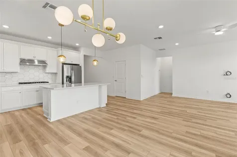6703 Michael Favor Way Wesley Chapel FL 33545