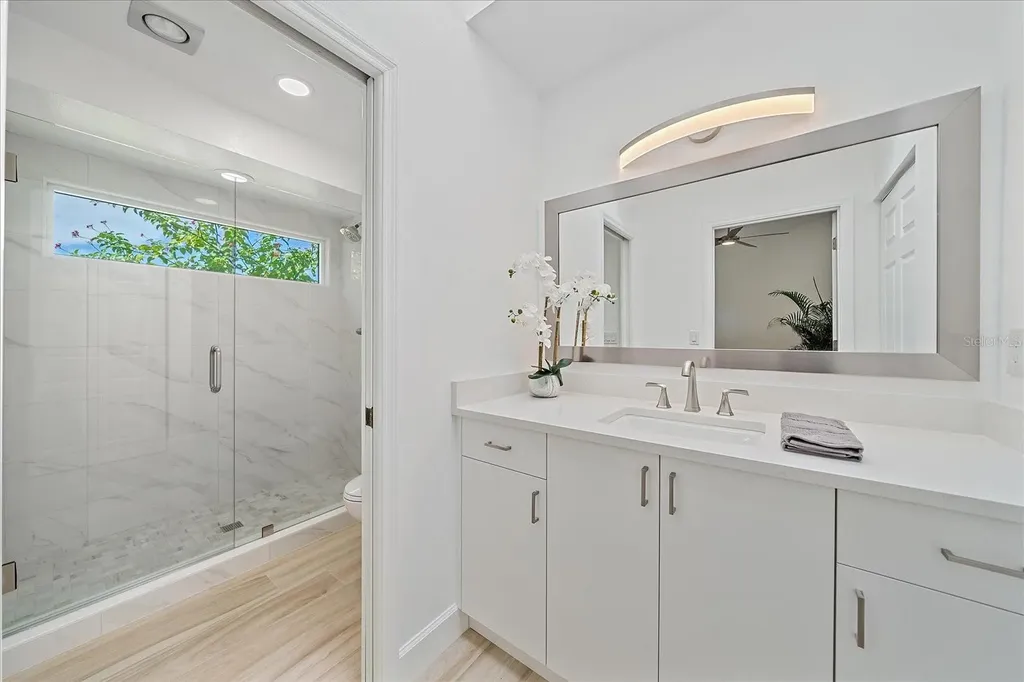 1684 Pintail Way Sarasota FL 34231