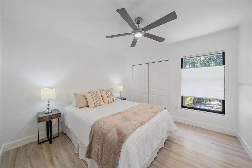 1684 Pintail Way Sarasota FL 34231