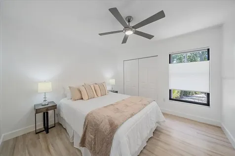 1684 Pintail Way Sarasota FL 34231