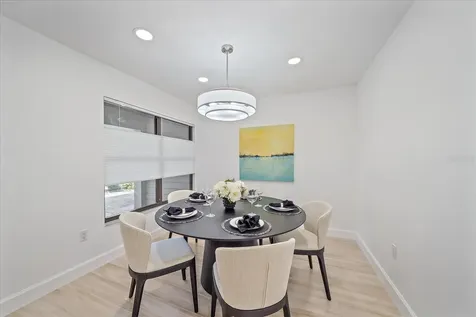 1684 Pintail Way Sarasota FL 34231