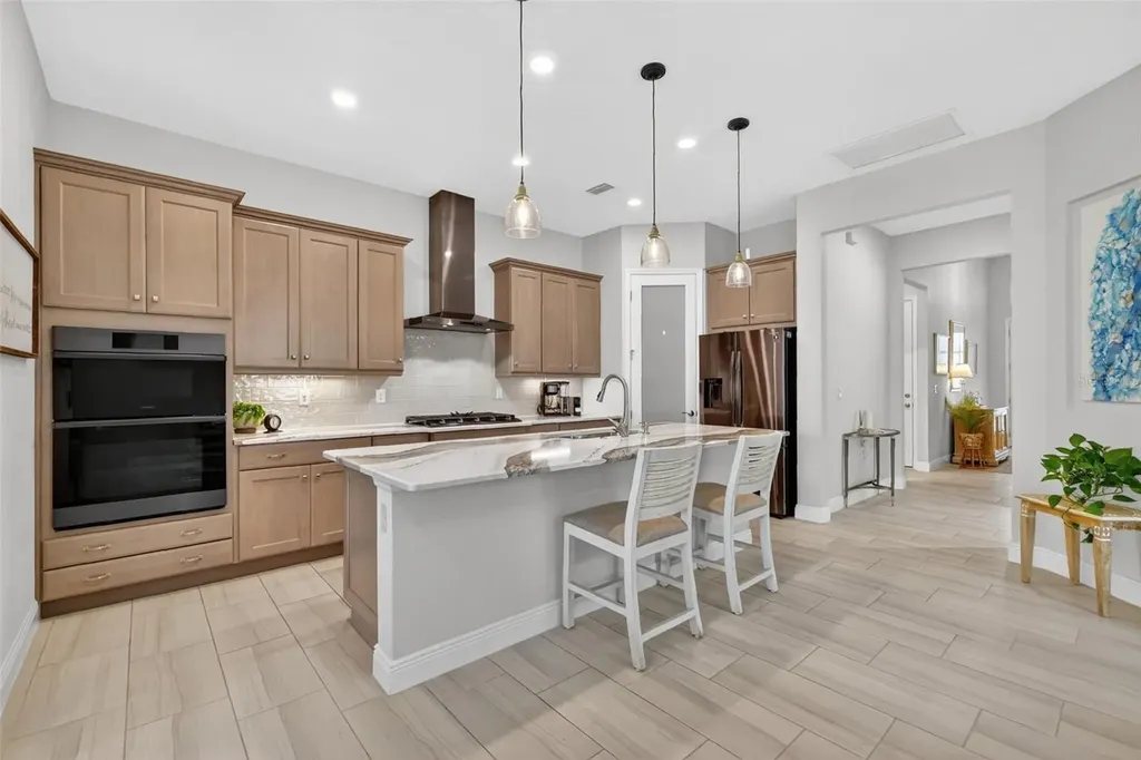 8228 Bridgeport Bay Circle Mount Dora FL 32757