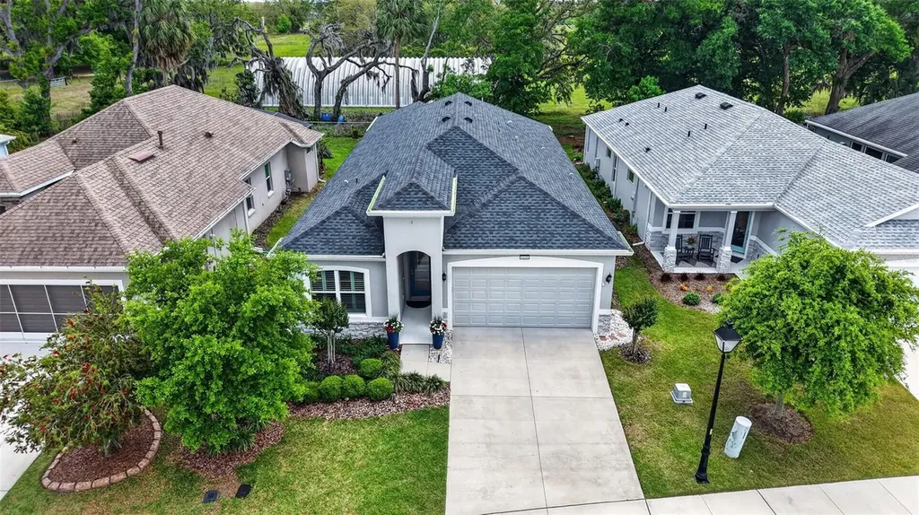 8228 Bridgeport Bay Circle Mount Dora FL 32757