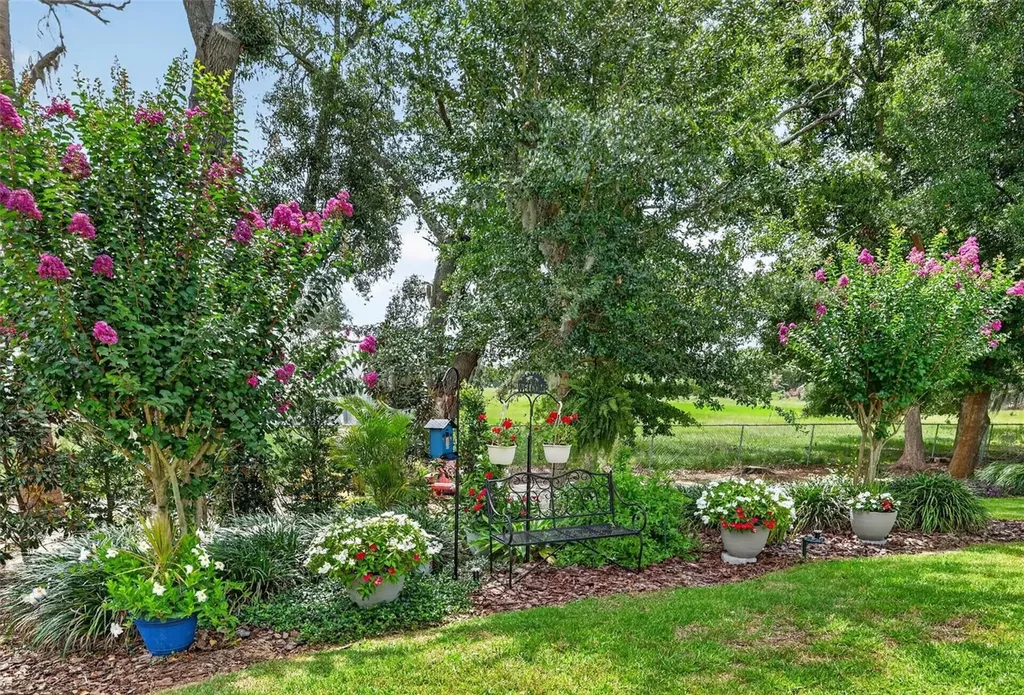 8228 Bridgeport Bay Circle Mount Dora FL 32757