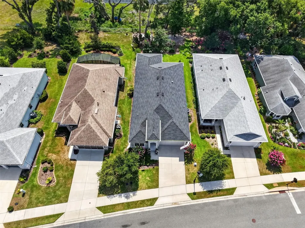 8228 Bridgeport Bay Circle Mount Dora FL 32757