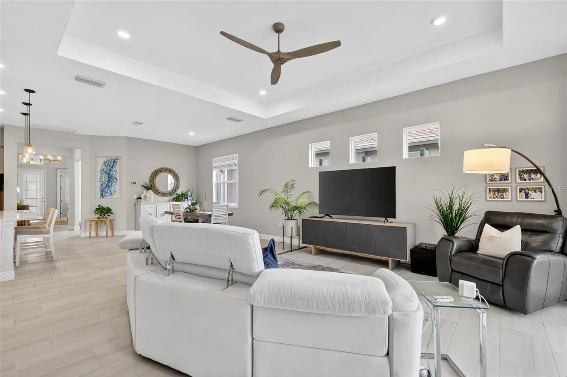 8228 Bridgeport Bay Circle Mount Dora FL 32757