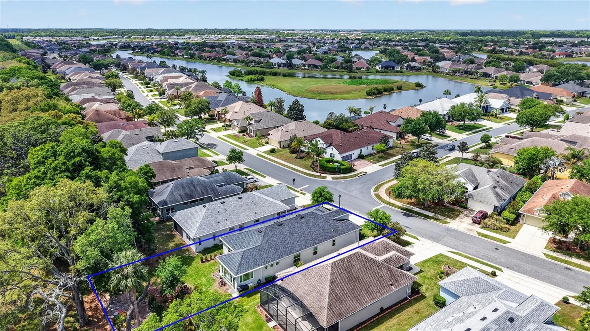 8228 Bridgeport Bay Circle Mount Dora FL 32757