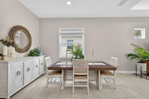 8228 Bridgeport Bay Circle Mount Dora FL 32757