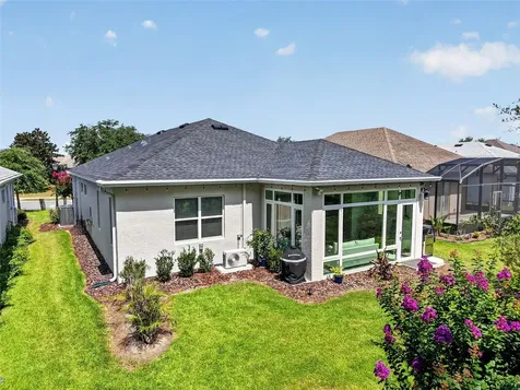 8228 Bridgeport Bay Circle Mount Dora FL 32757