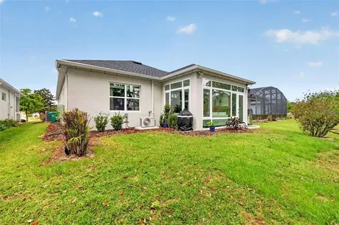 8228 Bridgeport Bay Circle Mount Dora FL 32757