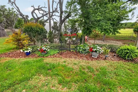 8228 Bridgeport Bay Circle Mount Dora FL 32757