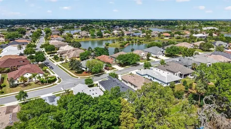 8228 Bridgeport Bay Circle Mount Dora FL 32757