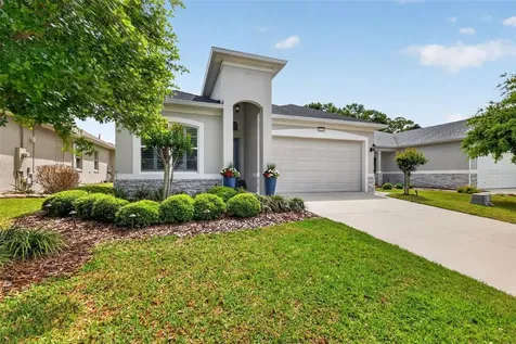 8228 Bridgeport Bay Circle Mount Dora FL 32757