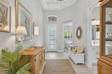 8228 Bridgeport Bay Circle Mount Dora FL 32757