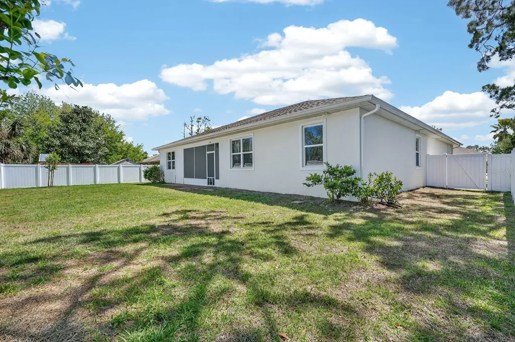 98 Bud Hollow Drive Palm Coast FL 32137