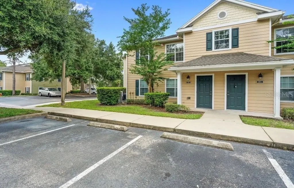 910 Regatta Bay Drive Orange City FL 32763