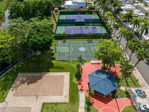 Palma Real Palma De Coco Guaynabo PR 00966