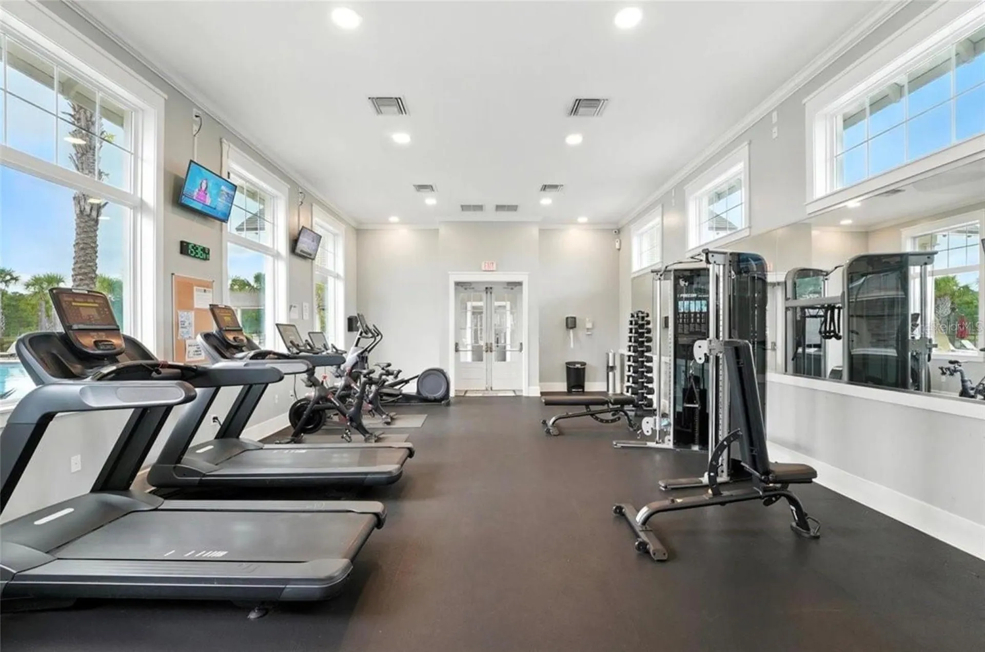 8943 Hildreth Avenue Orlando FL 32832